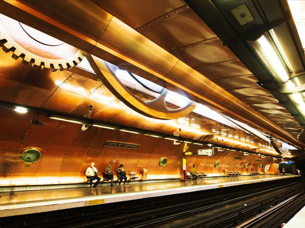 tàu điện ngầm ở paris