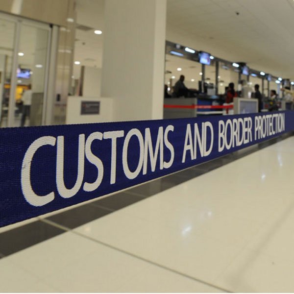 khu vực an ninh ở sân bay quốc tế úc
