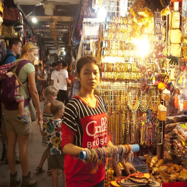 Tìm hiểu về du lịch Campuchia chợ