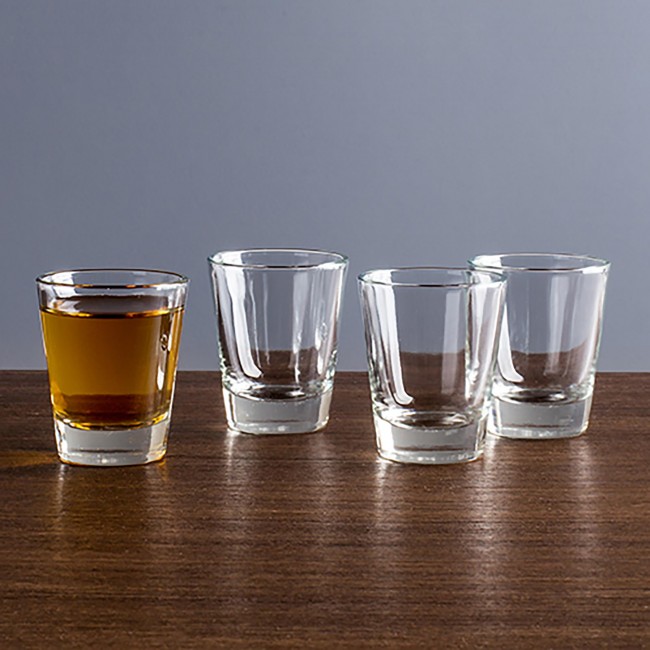Những chiếc cốc " Shot Glass" đặc biệt nên được mua làm quà